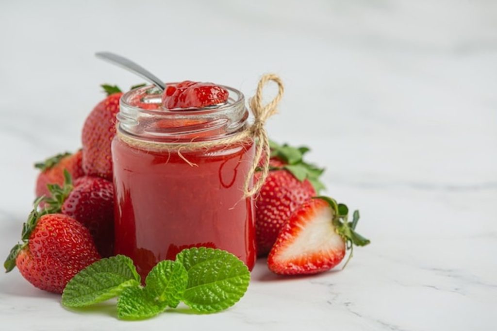 Les bienfaits de la confiture de fraises faite maison