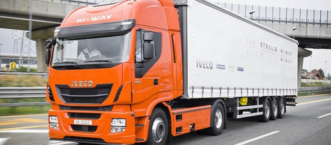 Comparatif-des-systemes-de-navigation-GPS-pour-camions-lequel-choisir