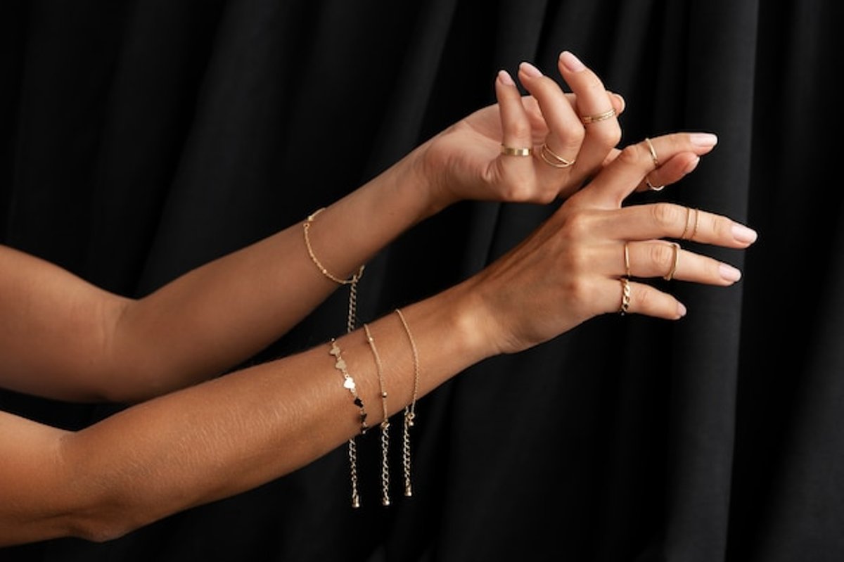Lart-et-le-savoir-faire-des-artisans-joailliers-comment-choisir-un-createur-de-bijoux-unique