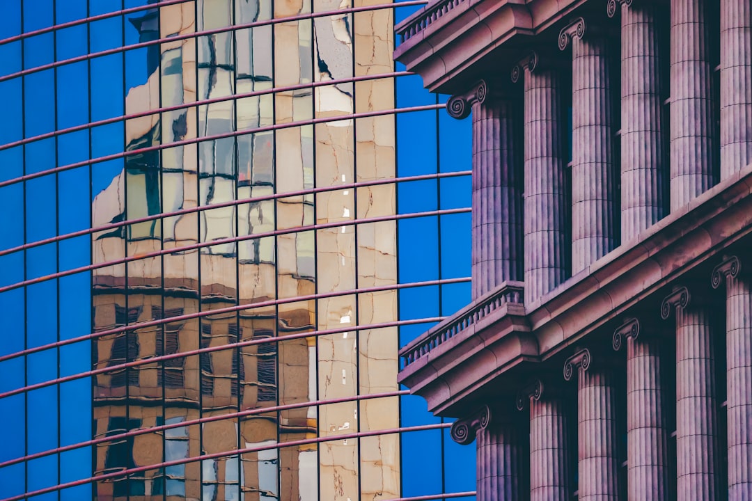 choisir-avocat-comparaison-options-backlink